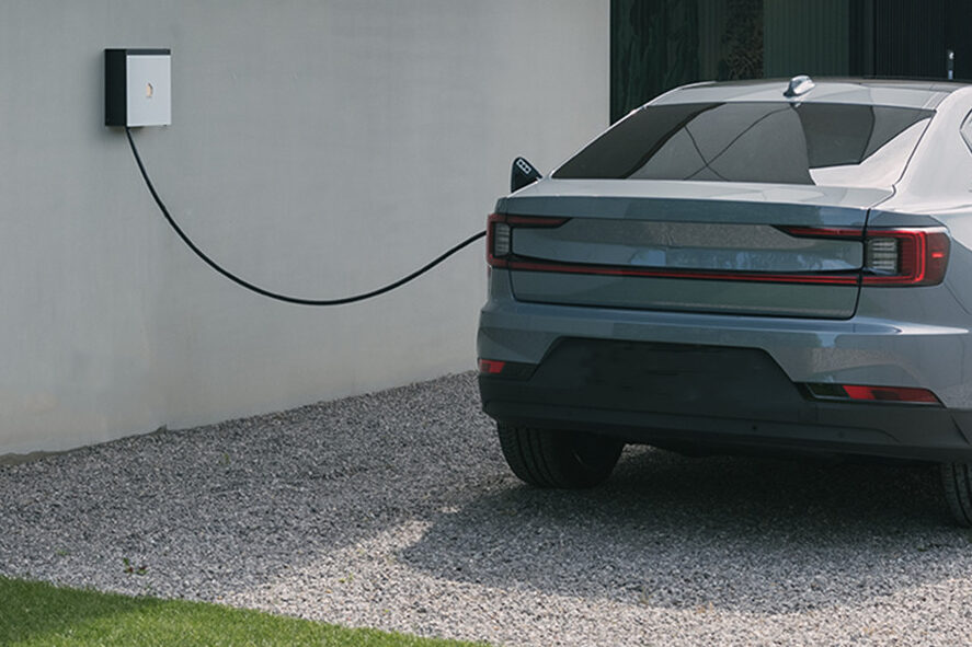 ev charger smappee charging on a backyard